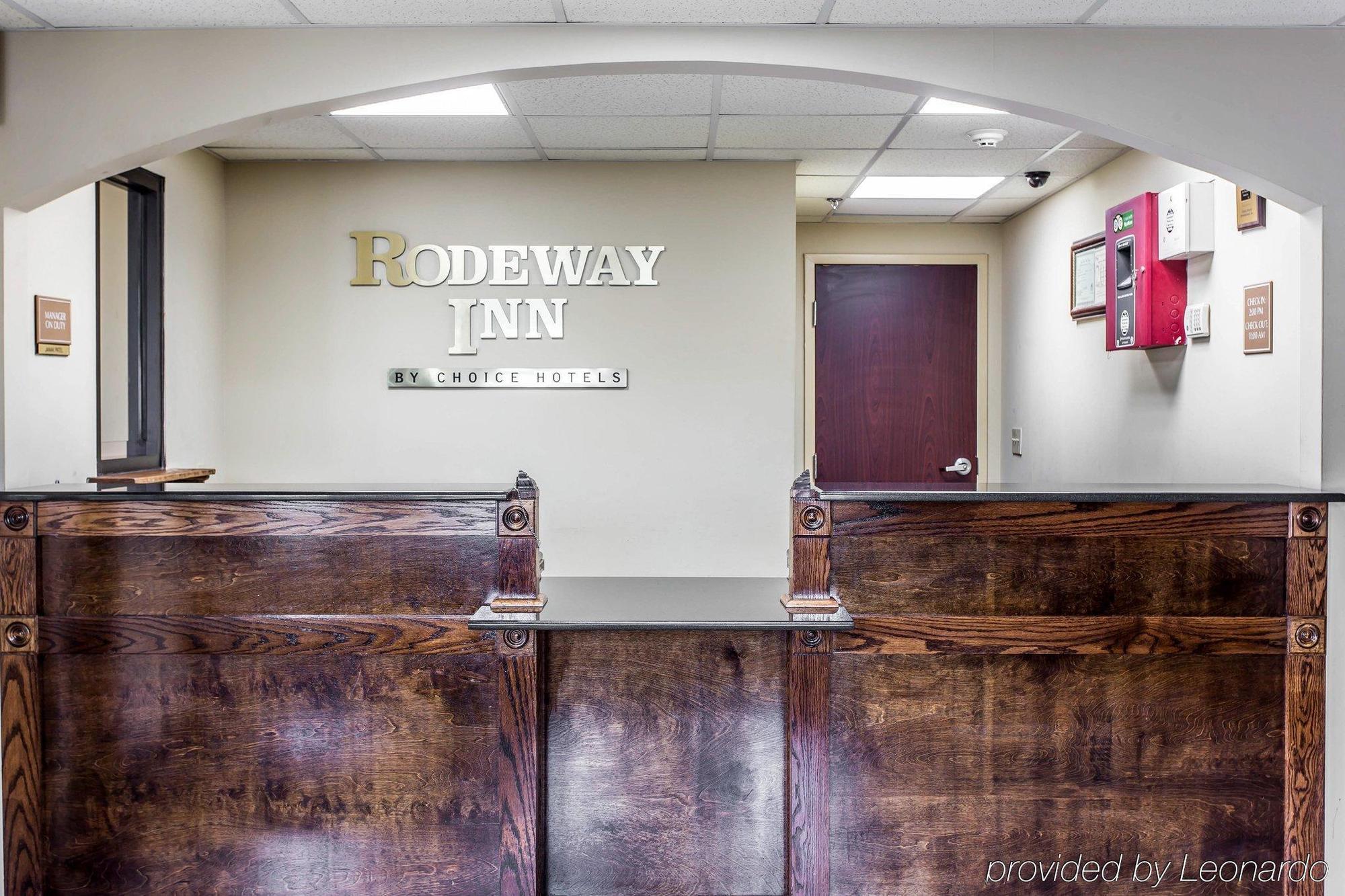 Rodeway Inn Forest Park Eksteriør billede